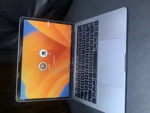 Laptop Apple MacBook Pro 2017 8GB Intel Core I5 SSD 256GB
