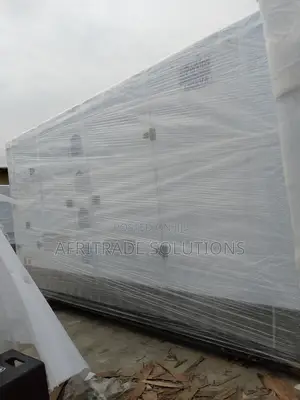 Highly Efficient Perkins 400kva Soundproof Generator Set