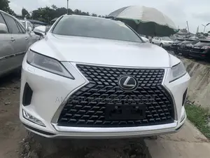 Lexus RX 2022 White