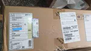 Cisco Switch C9300l-24p-4x-E +3y Dna License