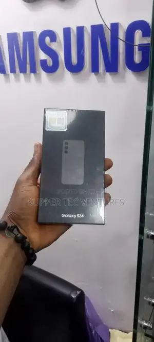 New Samsung Galaxy S24 256 GB