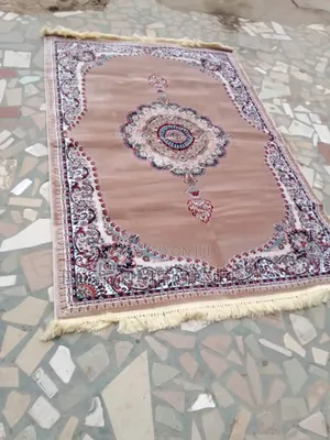 Exclusive Royal Turkey Center Rug