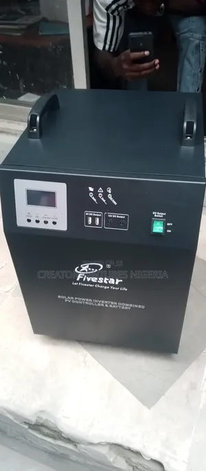 Solar Generator Fivestar 2000W, 3 in 1,FREE 3PIX 200W PANELS