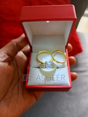 France Gold Couples Set of Ring 0023