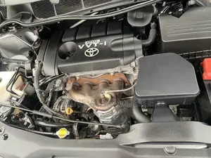 Toyota Venza AWD 2011 Gray