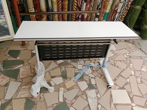 Exclusive Classic Portable Office Desk