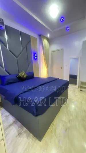 Rent Per Week in This Luxurious Weekly Apartment
