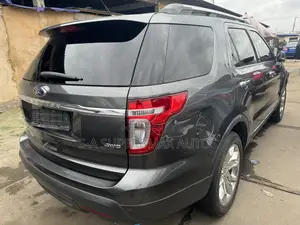 Ford Explorer 2015 Black