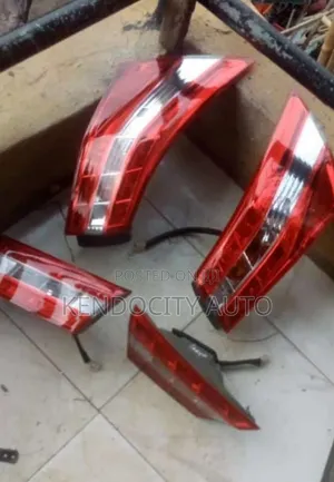 Complete Rear Light Nd Boot Light Avallon 2014/016