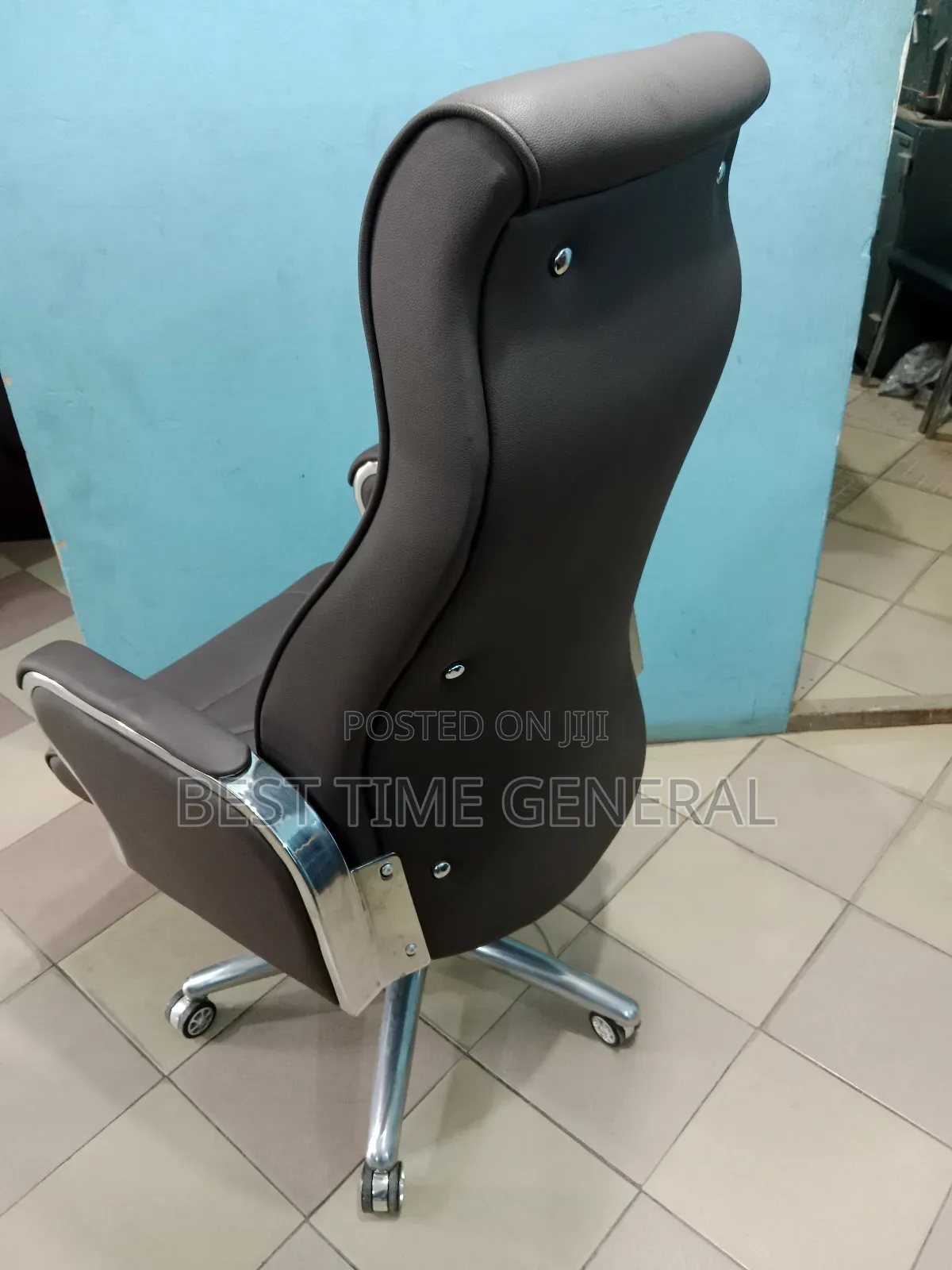 Exclusive High Classical Executive Chair