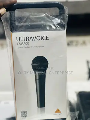 ULTRAVOICE XM8500 Dynamic Cardioid Vocal Microphone