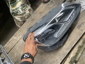 Headlamp E350 Mercedes Benz 2014