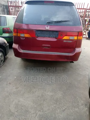Honda Odyssey 2003 Red
