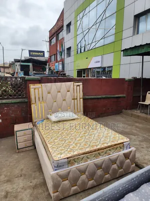 Quality 4.5by6 Upholstery Padded Bed Frame With One Bed Side