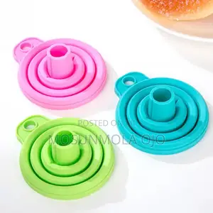 Liquid Dispensing Portable Silicone Funnel