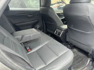 Lexus NX 300 AWD 2017 Gray