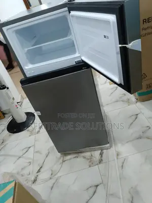 New Durable Hisense 172dr Top-Mount 124 Liters Refrigerator-