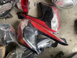 Set Rear Light Juke 2015