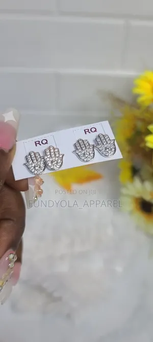 Quality High Fashion Earring