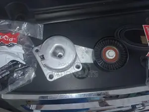 Ford E-250 E-350 E-450 Engine Belt Tensioner