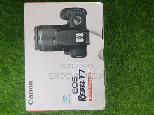 Canon Rebel T7