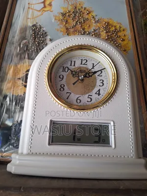 Luxury Vintage Table Clock