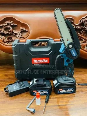 199v Makita Chain Saw