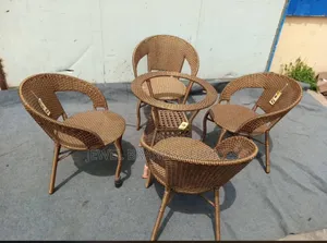 Outdoor /Restaurant Table With 4 Chairs