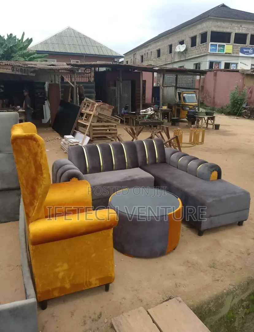 L Shape With Single Seater