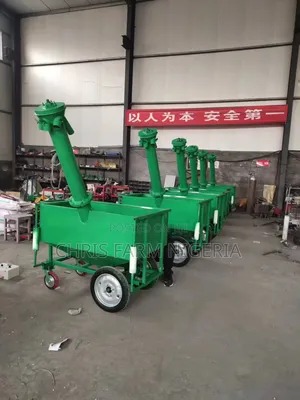 Poultry Batterycage Feeding Trolley