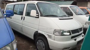Volkswagen Transporter 2004 White