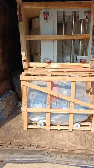 Semi Automatic Shrink Wrapped Packaged Machine