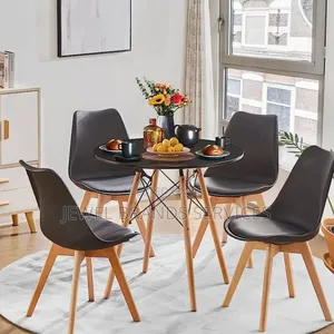 Dining/Restaurant Table With Chairs