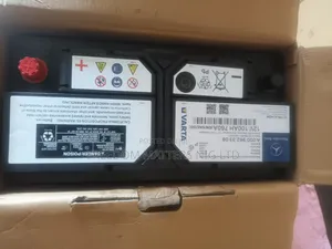 Mercedes Benz Battery Amp