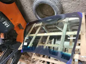 2.7 Camry Windscreen Glass Available