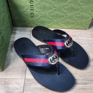 Original GUCCI Slippers Available in Store