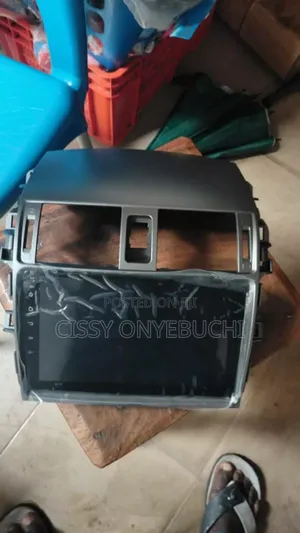 Toyota Corolla 2007-2012 Android Player + Reverse Camera