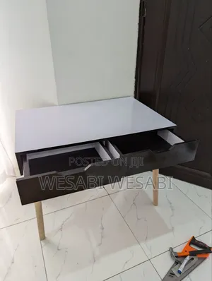 Reading Table
