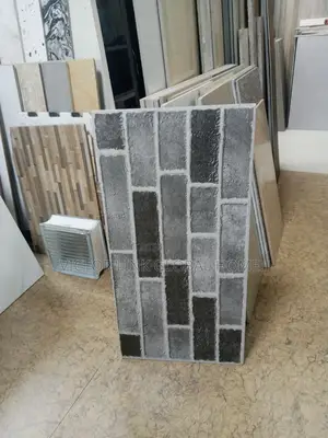 Crown Wall Tiles