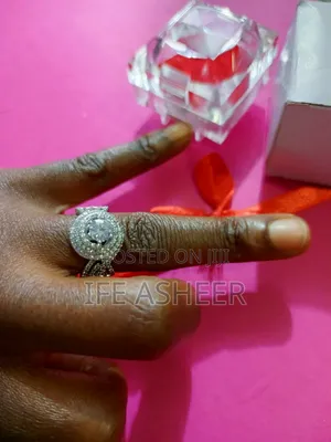 Ladies Silver Engagement Ring A01