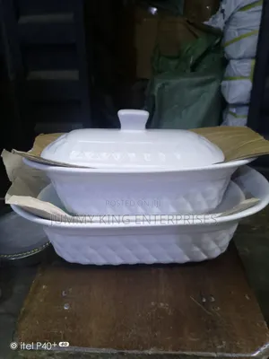 2 Set Luncheon Display Breakable Plates.