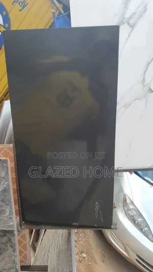 30x60 Plain Black