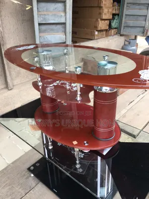 Solid Round Center Table Glass