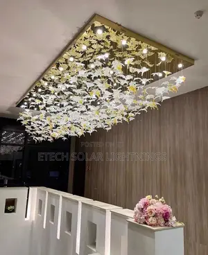 Art Design Maple Leaf Large Decorative Chandelier Light