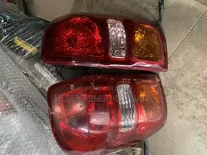 Back Light RAV4 2005 American