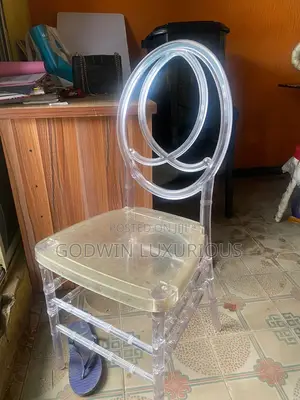 Clear Dior Chairs