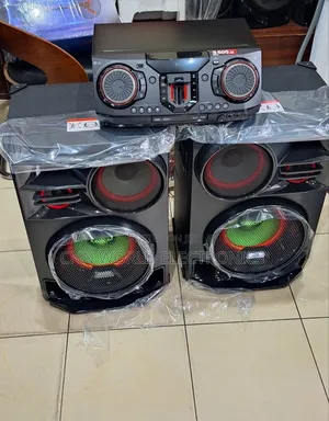 New LG Xboom Powerful Sound 3500W Bluetooth USB CL98 Model