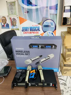 Sennheiser Wireless Microphone 300meters