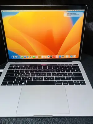Laptop Apple MacBook Pro 2019 16GB Intel Core I7 SSD 512GB