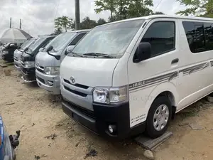 Toyota HiAce 2010 White